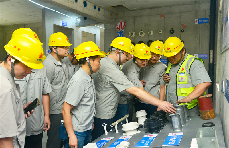 为进一步推进优质客户高效履约，提升交付品质、达成客户满意，2025年6月25日，太阳集团tcy8722建设集团在上海组织召开2025年越秀地产、华润置业客户履约推进会。